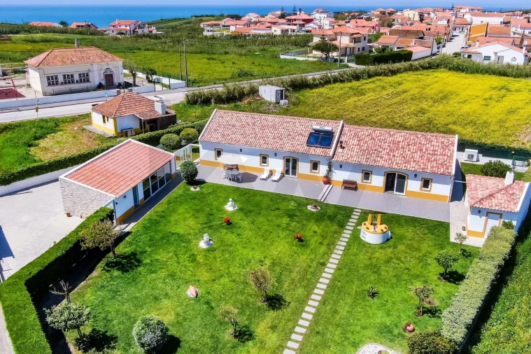 Moradia T4 para Venda em São Pedro da Cadeira Foto 4