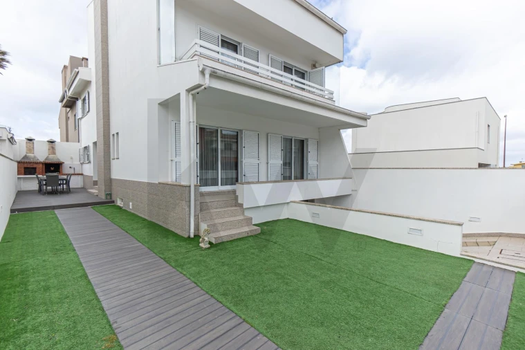 Moradia T3 para Venda em Perafita, Lavra e Santa Cruz do Bispo Foto 4