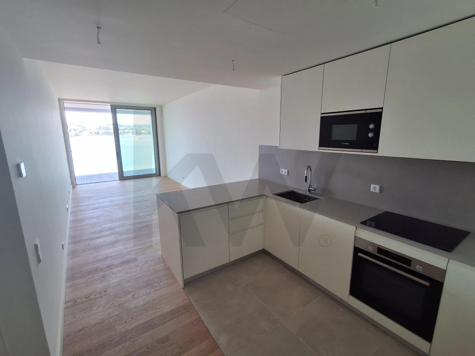 Apartamento T1 para Arrendamento em Canidelo Foto 8