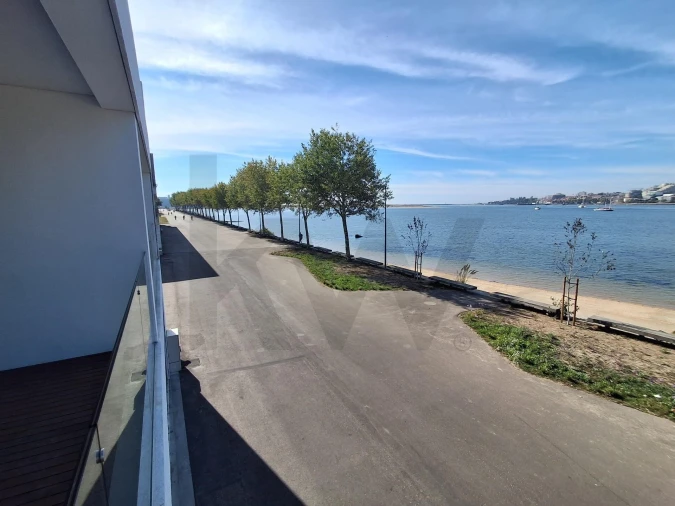 Apartamento T1 para Arrendamento em Canidelo Foto 15