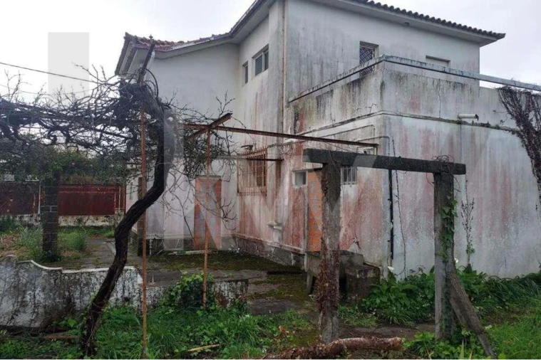 Moradia T4 para Venda em Gulpilhares e Valadares Foto 4