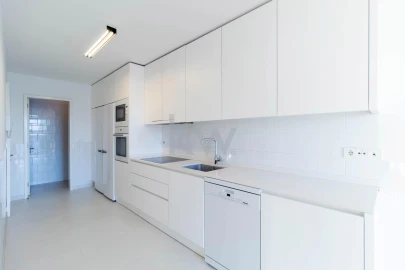 Moradia T3 para Venda em Santa Marinha e São Pedro da Afurada
