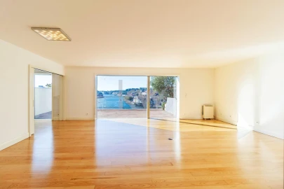 Moradia T3 para Venda em Santa Marinha e São Pedro da Afurada
