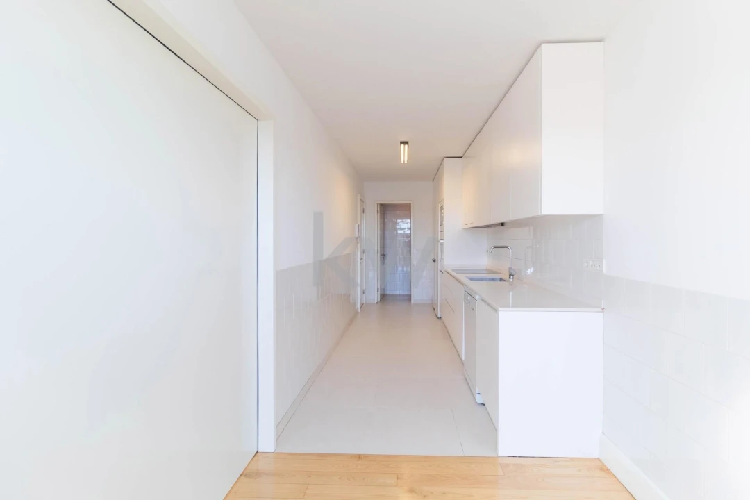 Moradia T3 para Venda em Santa Marinha e São Pedro da Afurada Foto 18