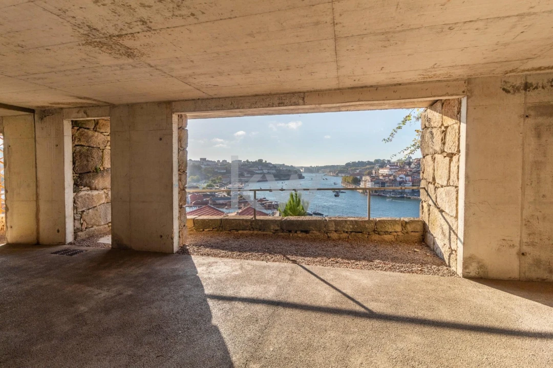 Moradia T3 para Venda em Santa Marinha e São Pedro da Afurada Foto 53