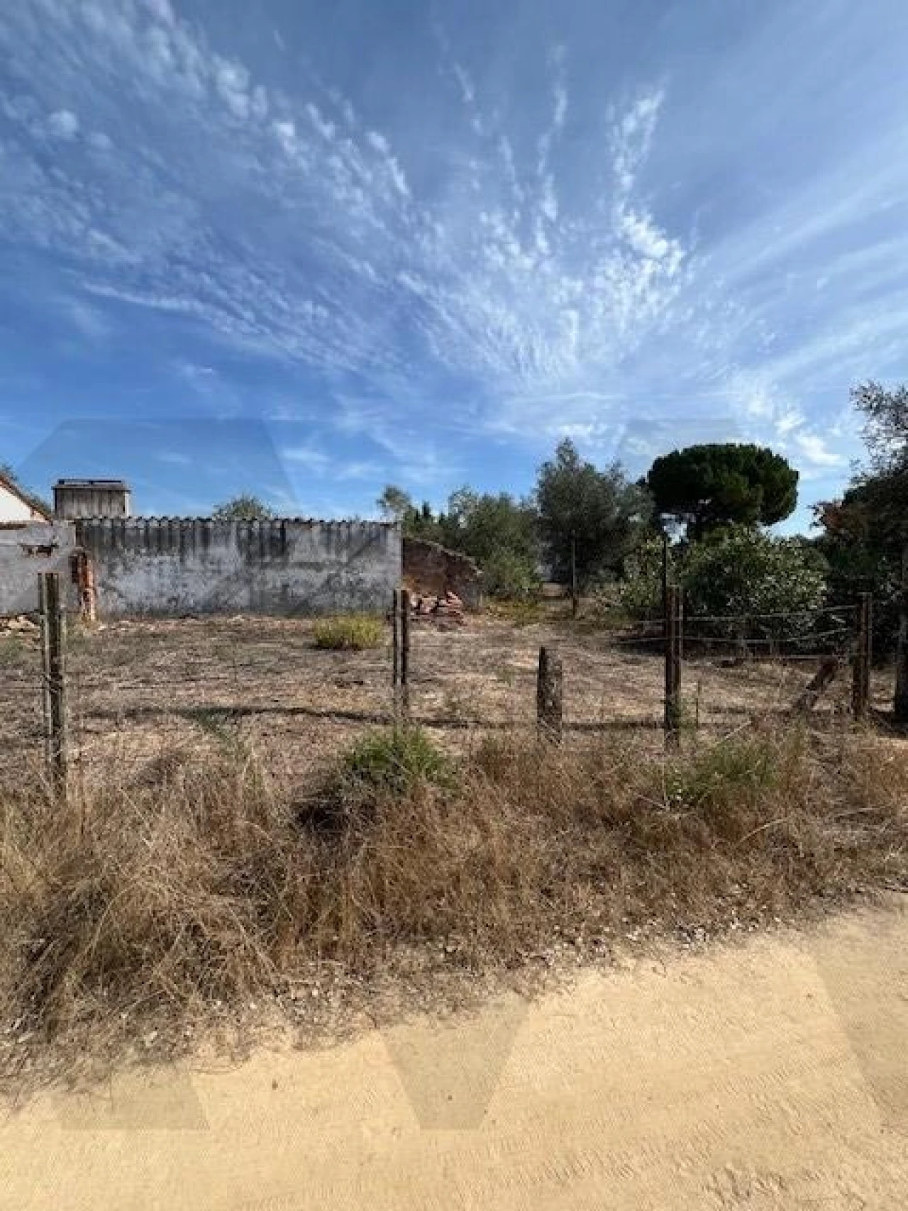 Moradia T2 para Venda em Couço Foto 4