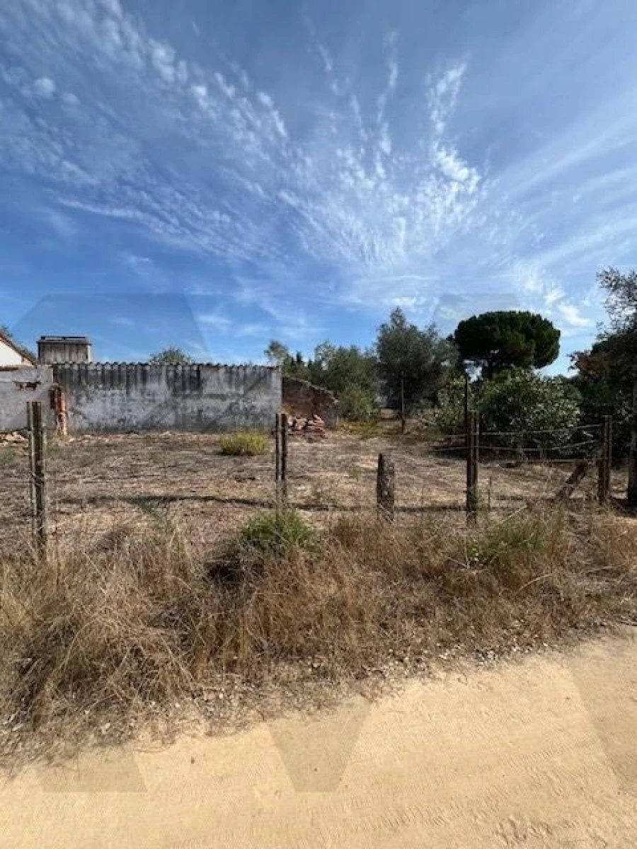 Moradia T2 para Venda em Couço Foto 4