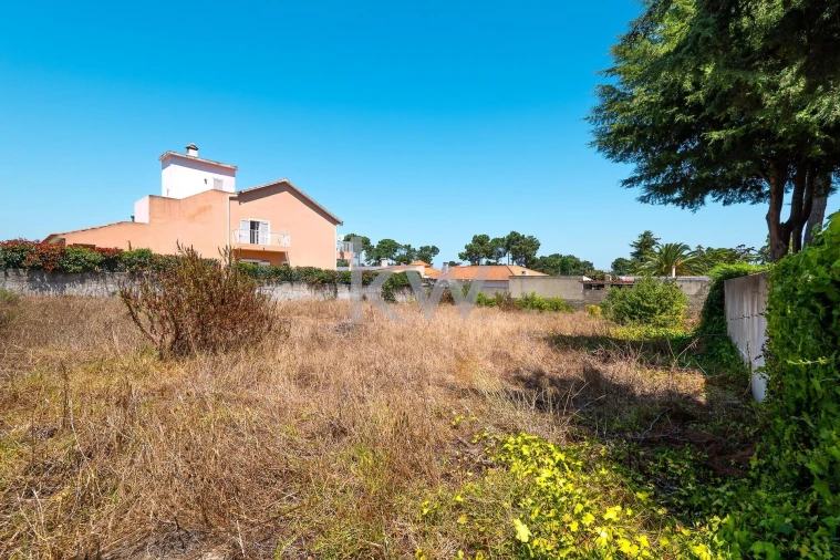 Terreno para Venda em Corroios Foto 15