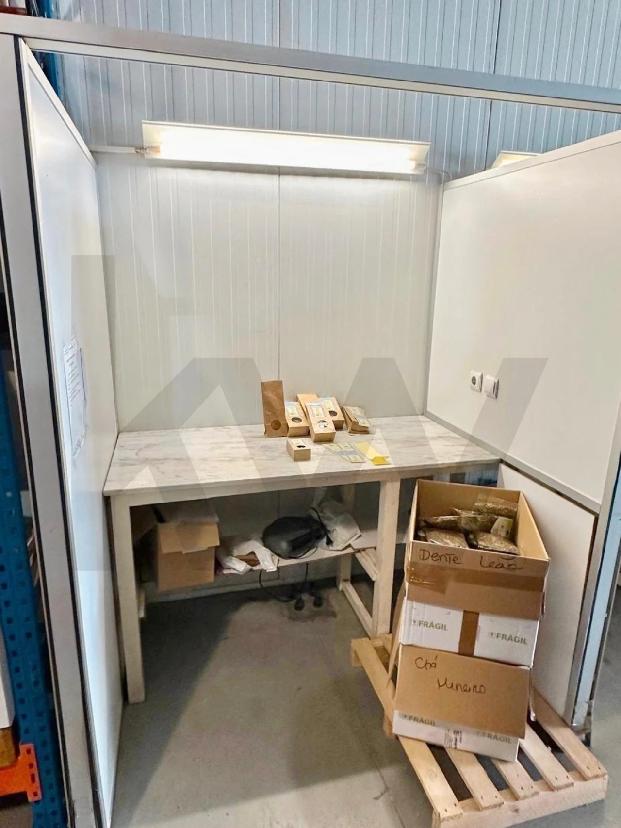 Armazém para Venda em Seixal, Arrentela e Aldeia de Paio Pires Foto 33