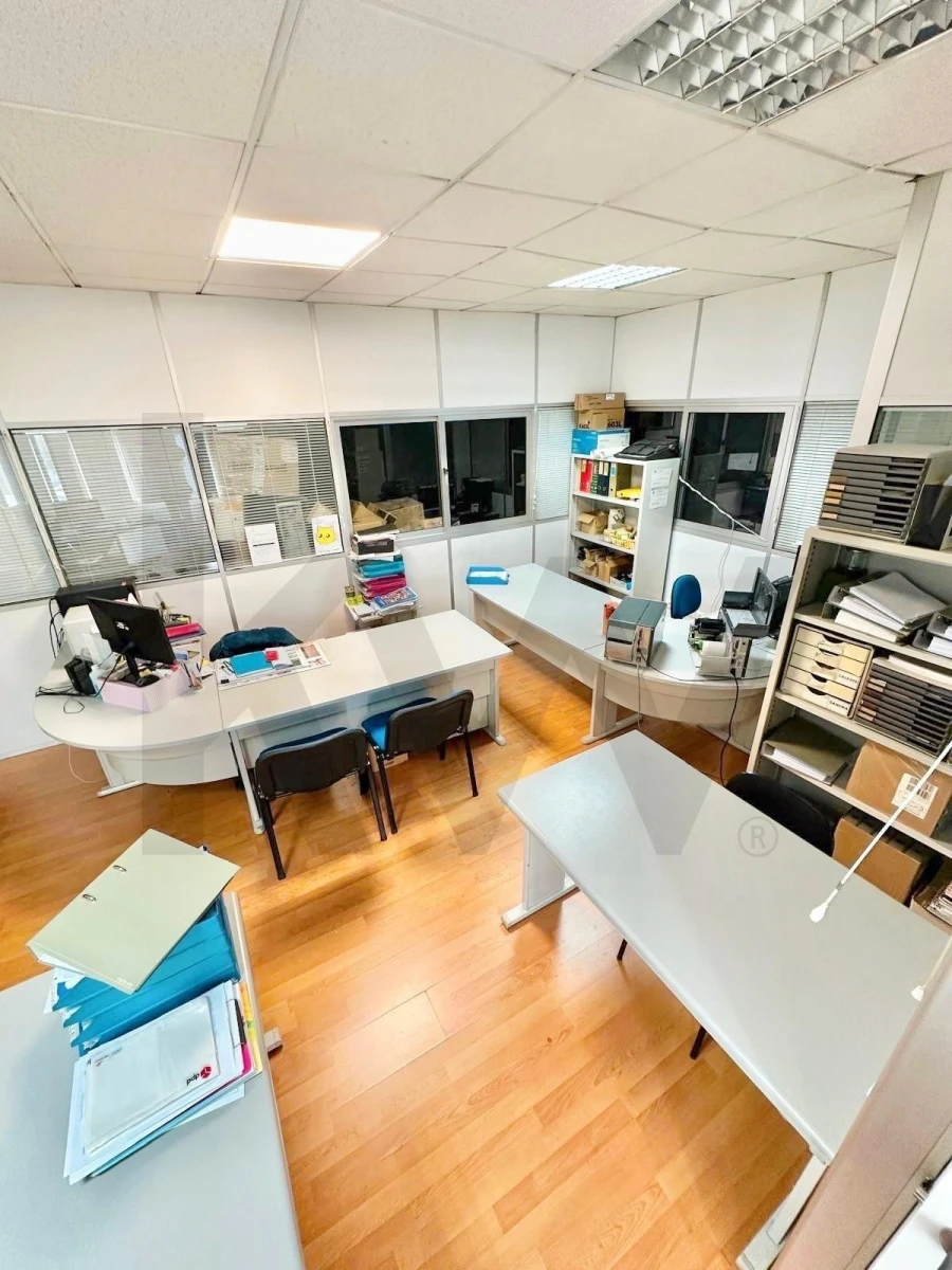 Armazém para Venda em Seixal, Arrentela e Aldeia de Paio Pires Foto 6