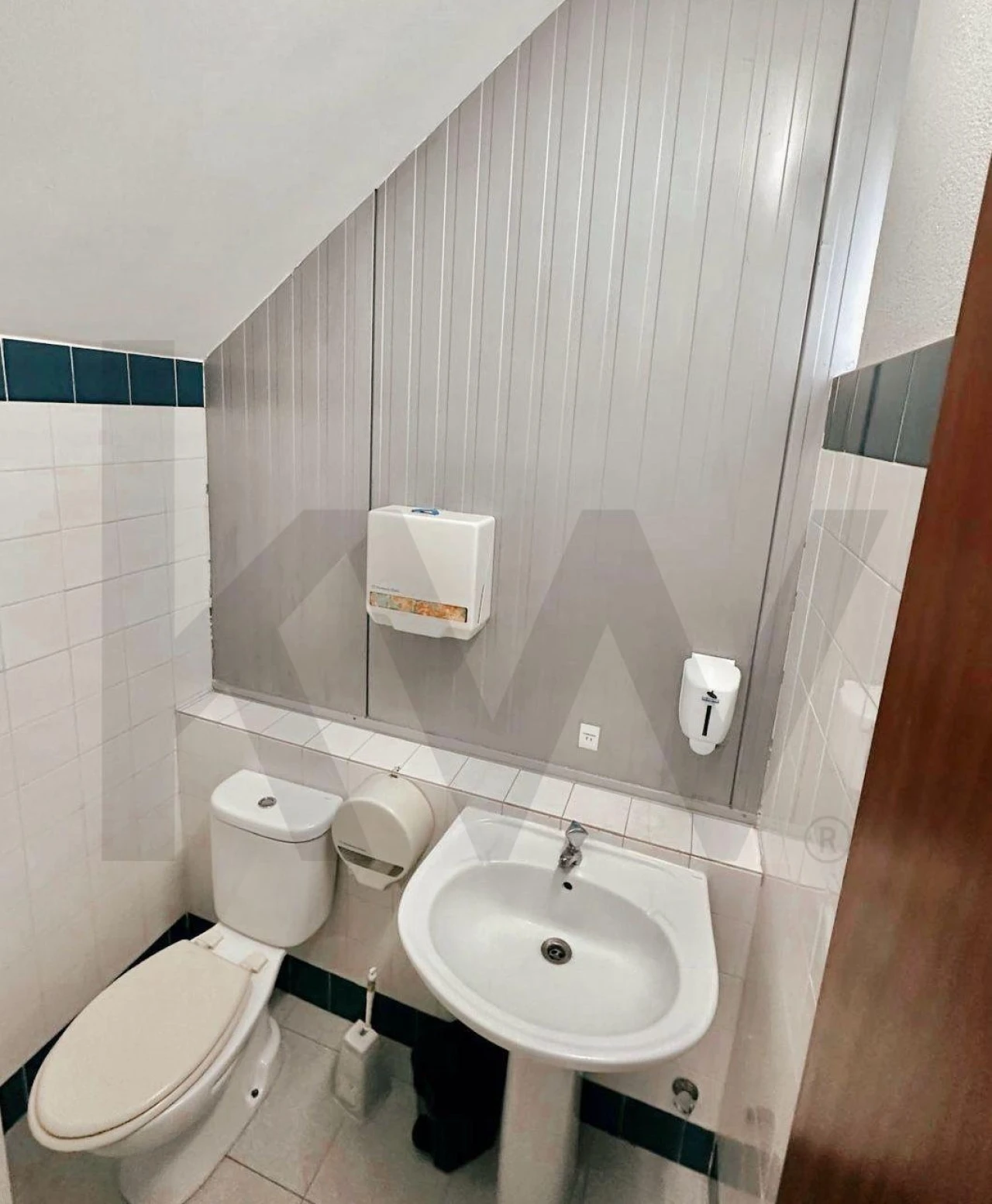 Armazém para Venda em Seixal, Arrentela e Aldeia de Paio Pires Foto 24