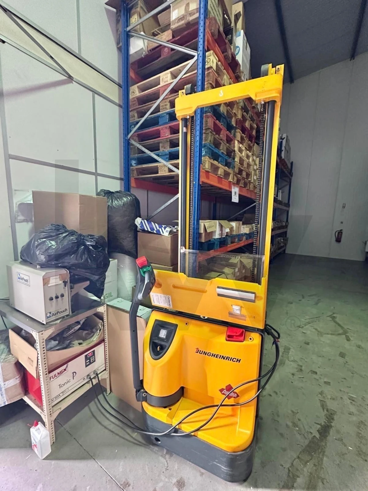 Armazém para Venda em Seixal, Arrentela e Aldeia de Paio Pires Foto 14