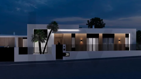 Moradia T4 para Venda em Azeitão (São Lourenço e São Simão)