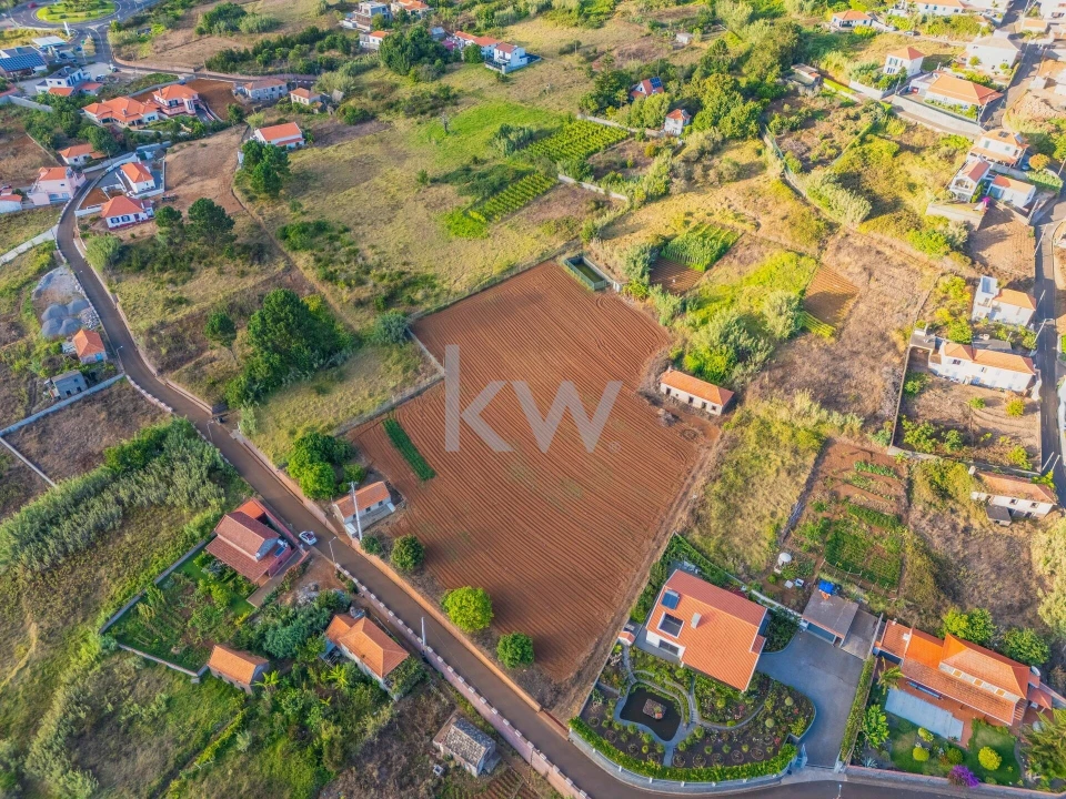 Terreno para Venda em Prazeres Foto 24