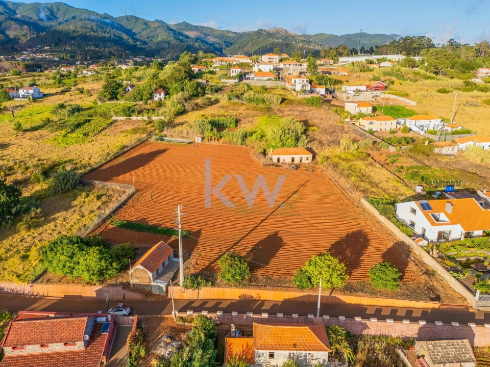 Terreno para Venda em Prazeres Foto 35