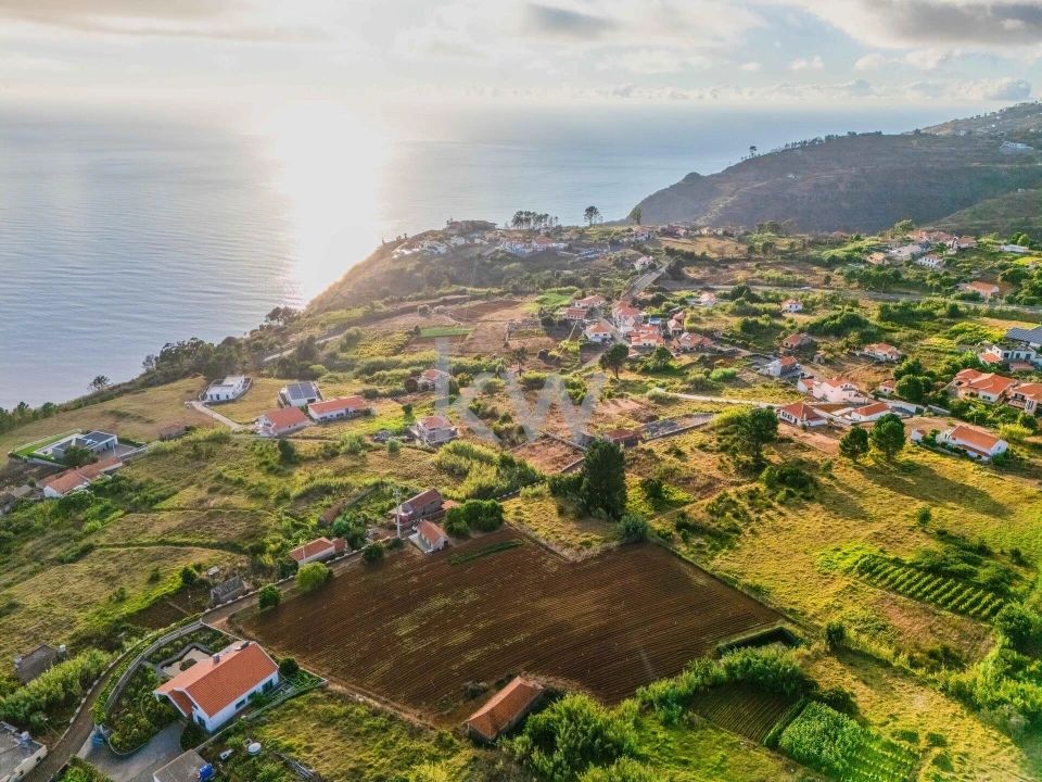 Terreno para Venda em Prazeres Foto 4