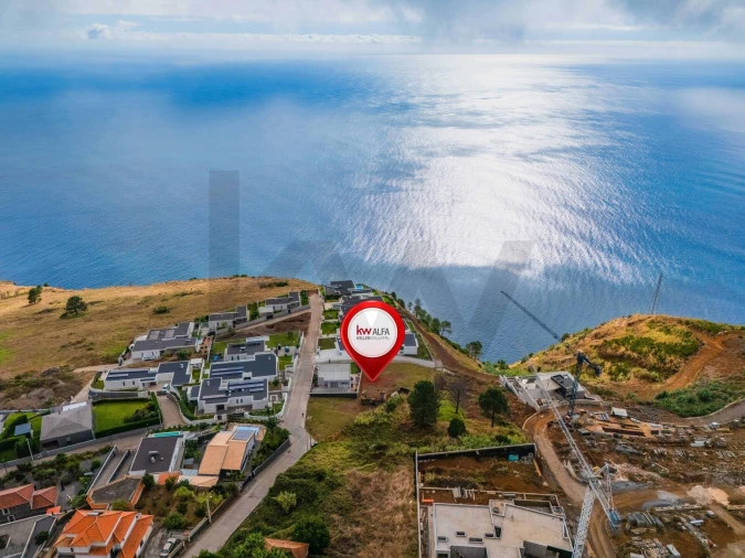 Terreno para Venda em Prazeres Foto 2