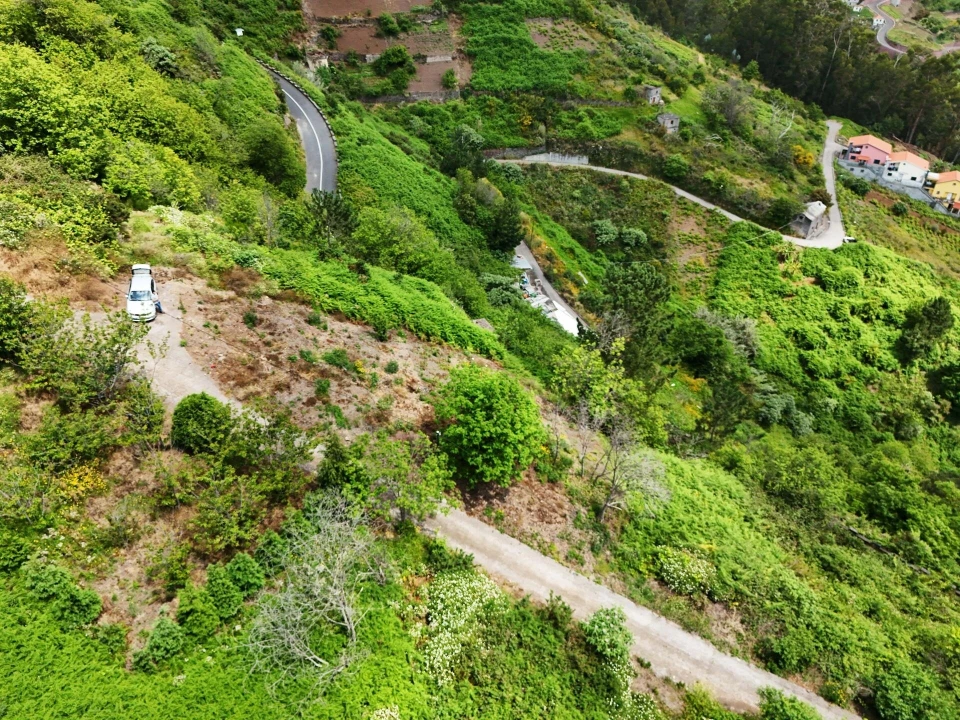 Terreno para Venda em Estreito de Camara de Lobos Foto 8