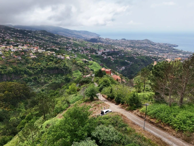 Terreno para Venda em Estreito de Camara de Lobos Foto 6