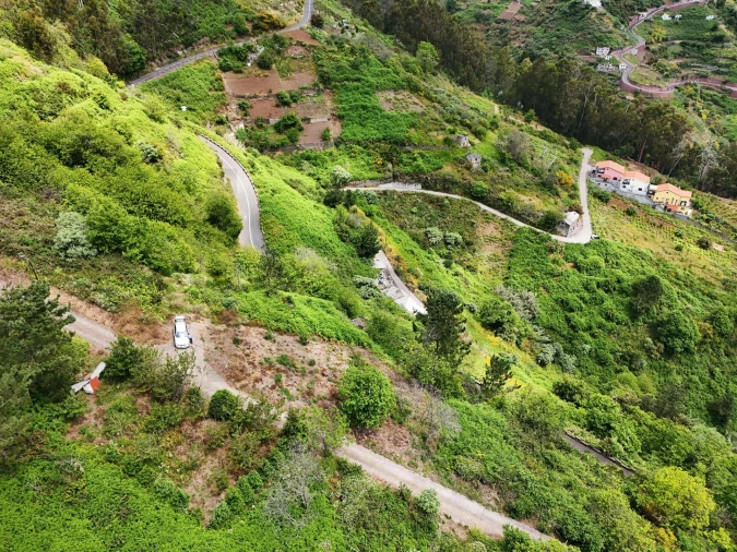 Terreno para Venda em Estreito de Camara de Lobos Foto 12