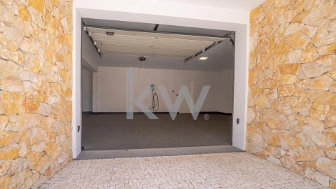 Moradia T3 para Venda em Santo Antonio