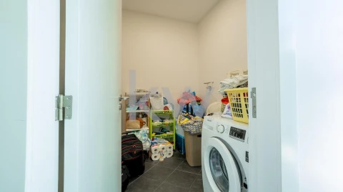 Moradia T3 para Venda em Santo Antonio