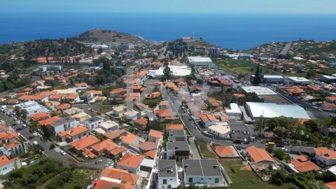 Moradia T3 para Venda em Santo Antonio