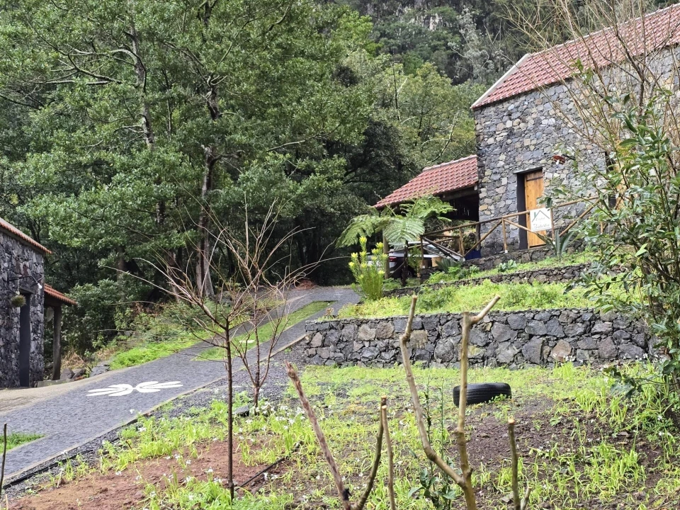 Prédio para Venda em Seixal Foto 3