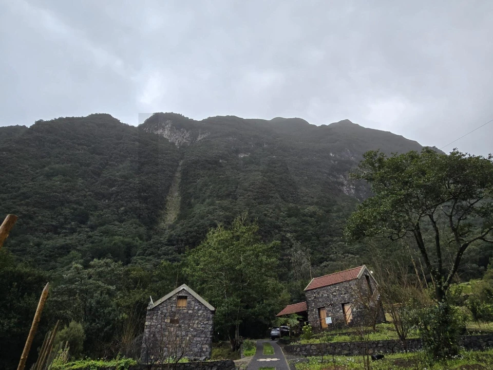 Prédio para Venda em Seixal Foto 4
