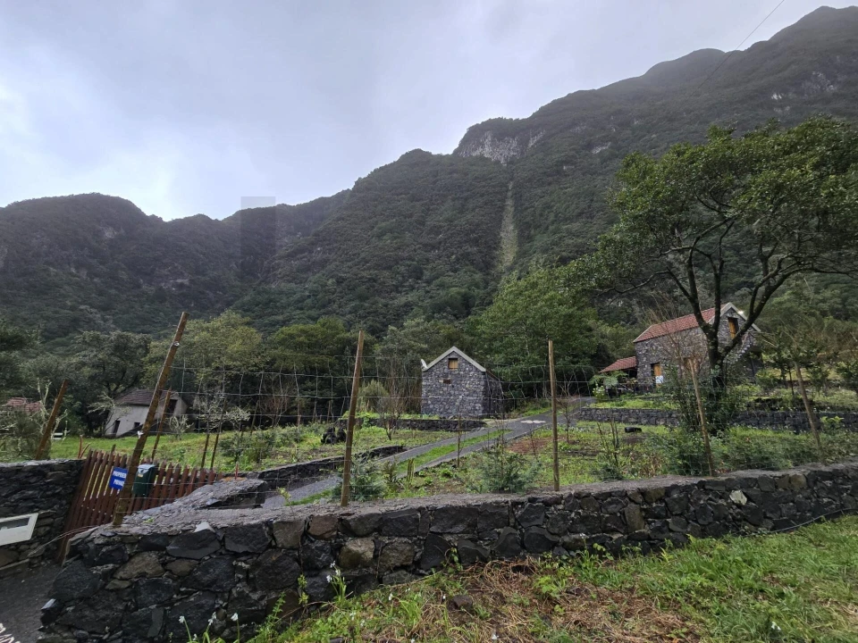 Prédio para Venda em Seixal Foto 6