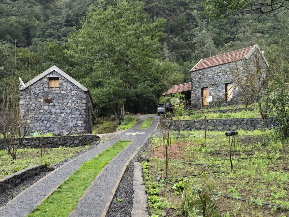 Prédio para Venda em Seixal Foto 13