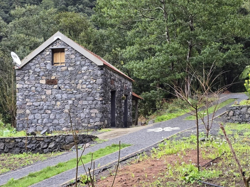 Prédio para Venda em Seixal Foto 2