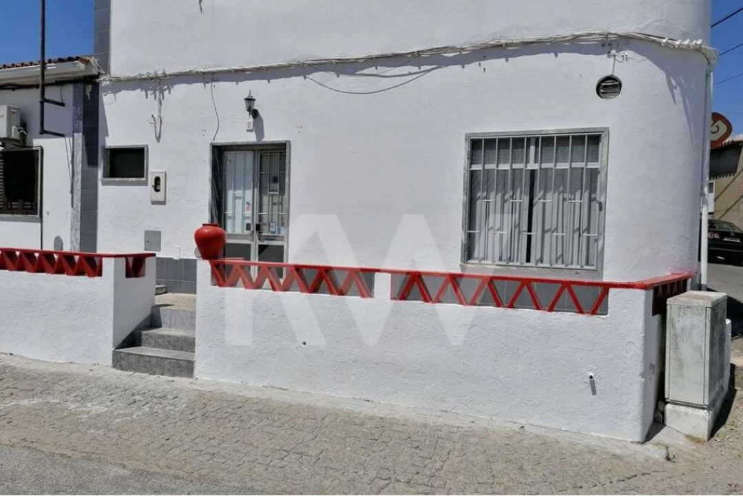 Loja para Venda em Portel Foto 1