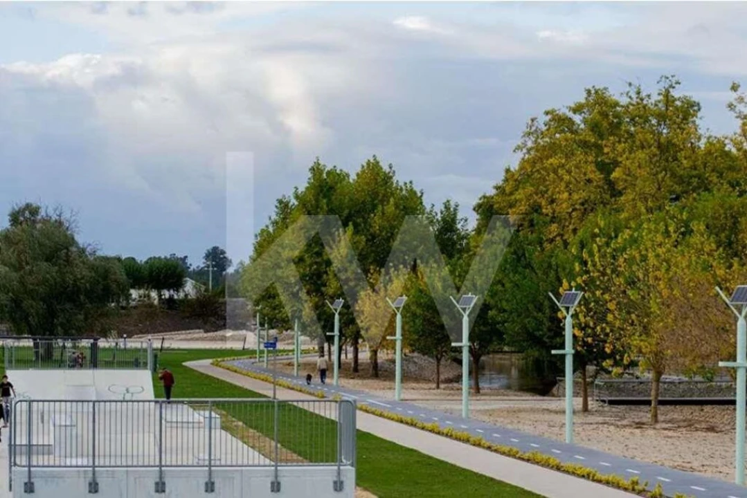 Moradia T3 para Venda em Soure Foto 12