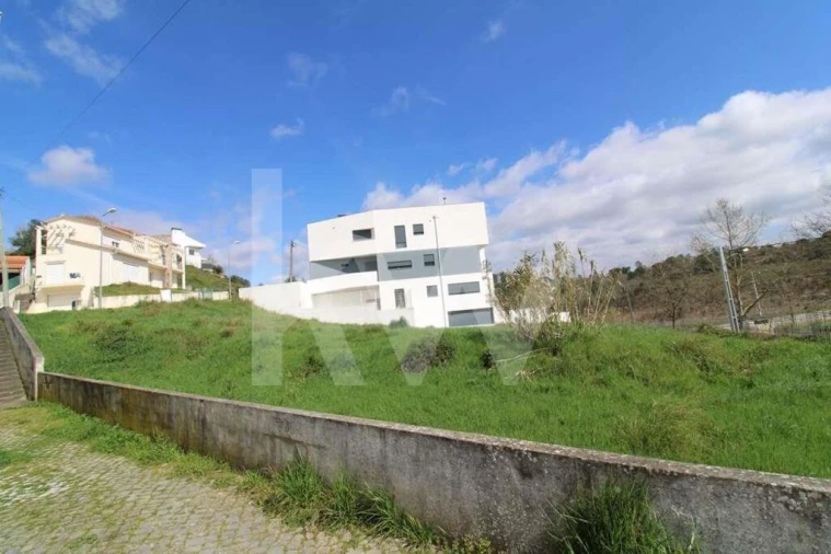 Terreno para Venda em Soure Foto 10