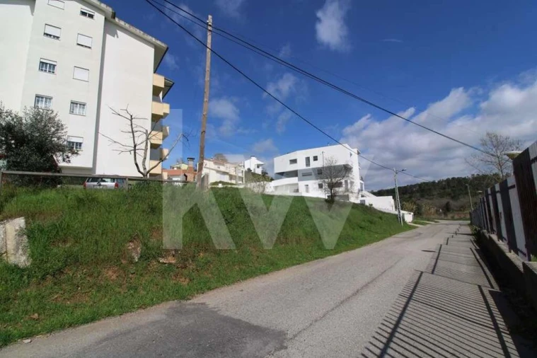 Terreno para Venda em Soure Foto 6