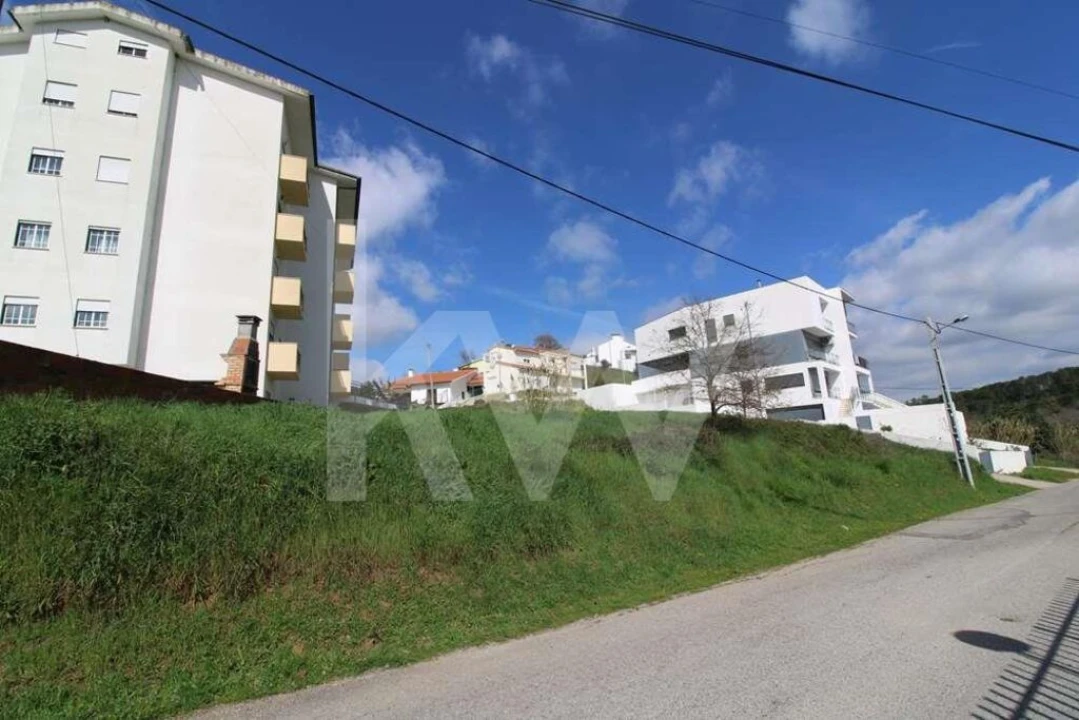 Terreno para Venda em Soure Foto 7