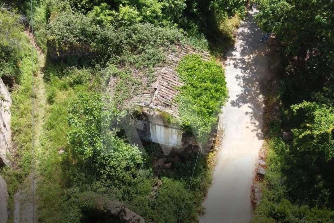 Moradia T2 para Venda em Vila Nova Foto 4