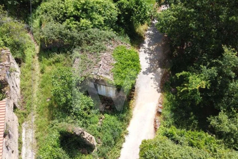 Moradia T2 para Venda em Vila Nova Foto 9