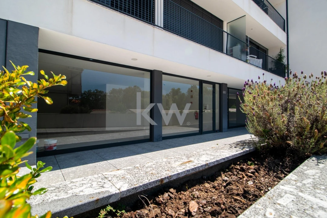 Loja para Venda em Rio Tinto Foto 1