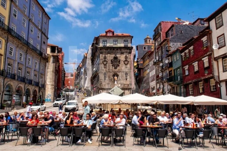 Negócio para Venda em Cedofeita, Santo Ildefonso, Sé, Miragaia, São Nicolau e Vitória Foto 20
