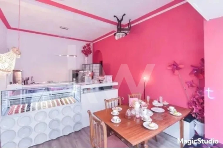 Negócio para Venda em Cedofeita, Santo Ildefonso, Sé, Miragaia, São Nicolau e Vitória