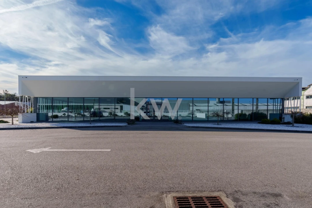 Armazém para Venda em Ovar, São João, Arada e São Vicente de Pereira Jusã Foto 4