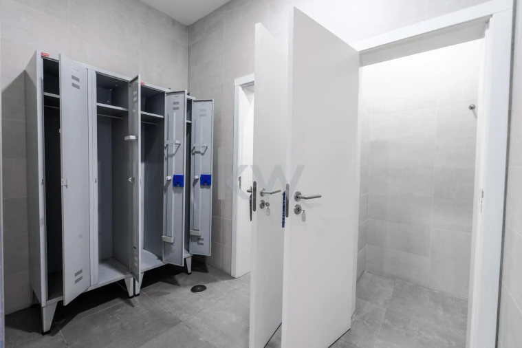 Armazém para Venda em Ovar, São João, Arada e São Vicente de Pereira Jusã Foto 47