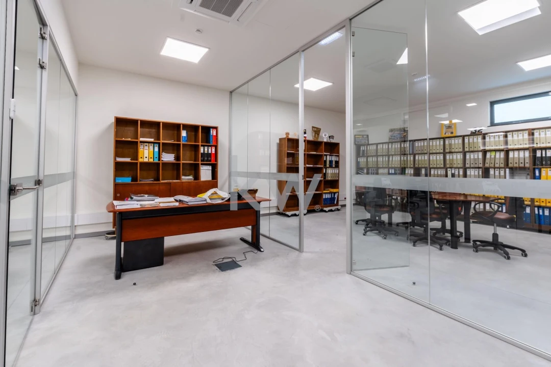 Armazém para Venda em Ovar, São João, Arada e São Vicente de Pereira Jusã Foto 33