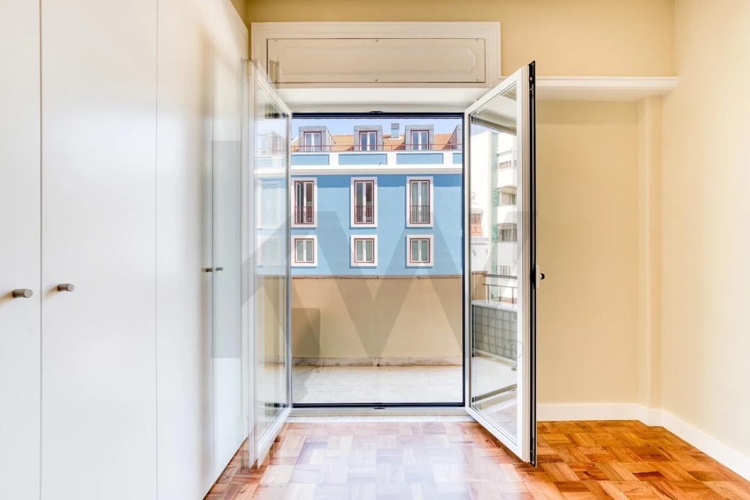 Apartamento T3 para Arrendamento em Arroios Foto 17