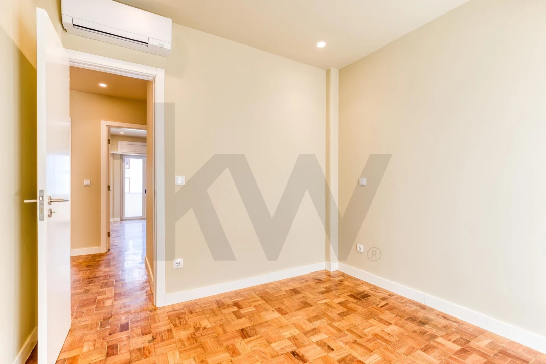 Apartamento T3 para Arrendamento em Arroios Foto 26