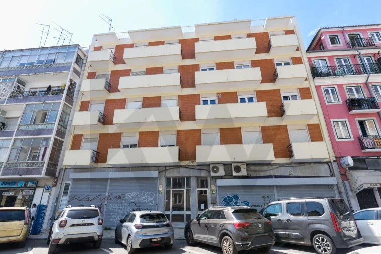 Apartamento T3 para Arrendamento em Arroios Foto 42