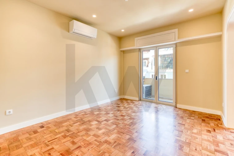 Apartamento T3 para Arrendamento em Arroios Foto 4