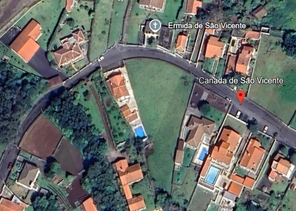 Terreno para Venda em São Mateus da Calheta Foto 8